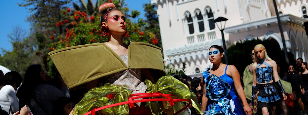 Entrenamiento intensivo de moda sostenible: Universo Mola Fashion Day aterriza en Valparaíso